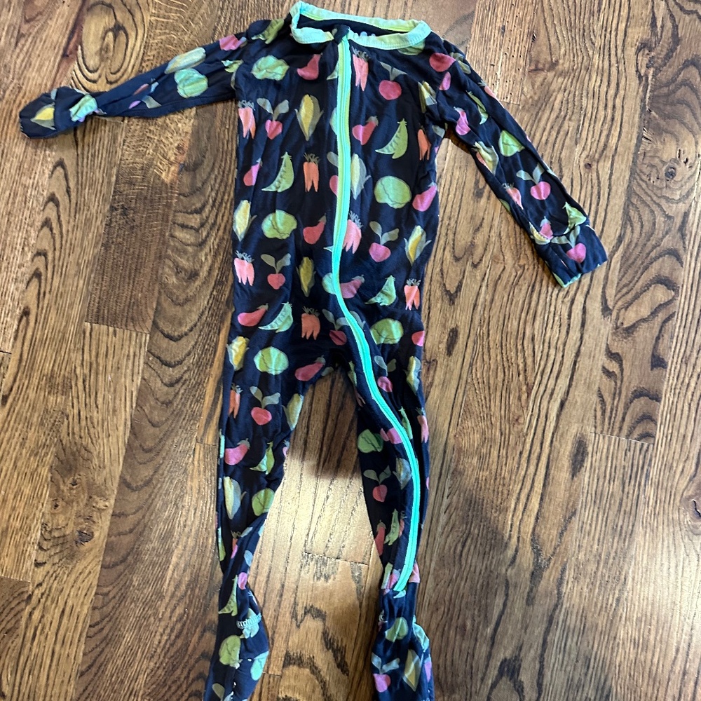 Kickee Pants Footie Pajamas Veggies 9-12 Months